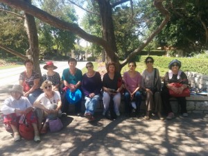 בנות חוג קרמיקה ביד הנדיב