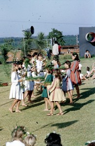 ביכורים 1970 ריקודים Givat-Aslide_835