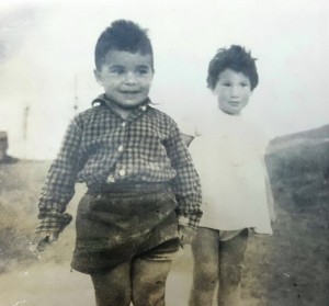 דבורה לברון לשם, ועמרם הולכים הביתה מהפעוטון