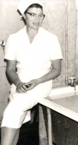 Album 126 מרים פרינץ באמבטית בוץ