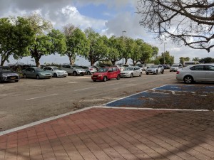 מגרש חניה חדר אוכל 2018