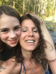 כרמל ולונה לוי