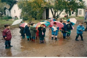 f5_גנים חורף ומטריות עם ילדים 19970031