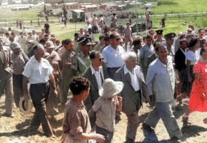 הנחת אבן הפינה, מאי 1952. דוד בן גוריון, ראש הממשלה, מגיע לטקס