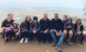 תמונה עם נכדים