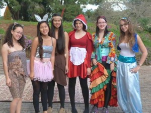 מחסן תחפושות 2013-2012 (2)