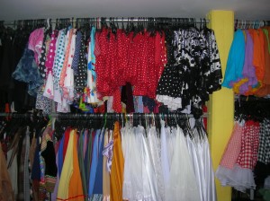 מחסן תלבושות 009